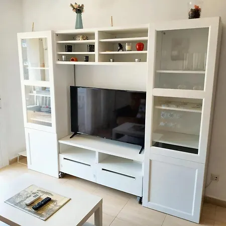 Apartamento Modern In With Shared Pool