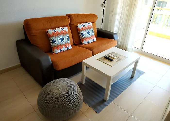 Modern With Pool Apartment *